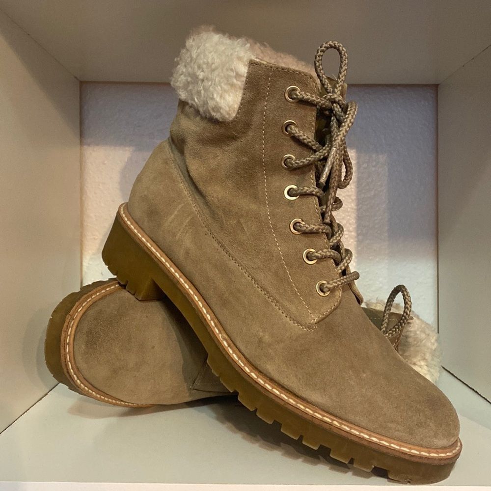 Zara Basic Collection Suede Lace Up Shearling Lined Ankle Boots Cozy Winter